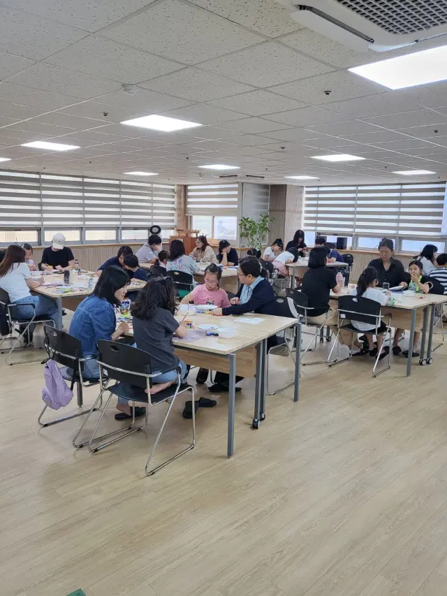 감성 도자기 핸드페인팅