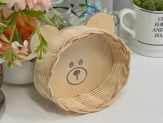 귀여운 라탄 트레이