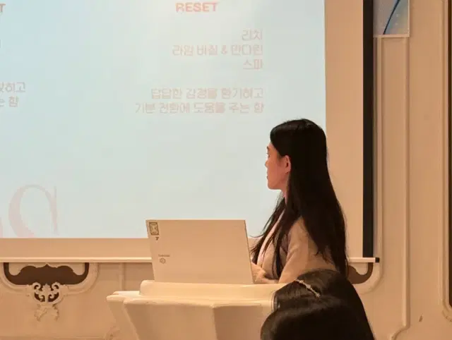 향기를 담은 왁스 오브제